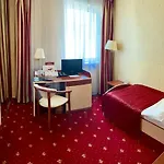 Kormorán 4*