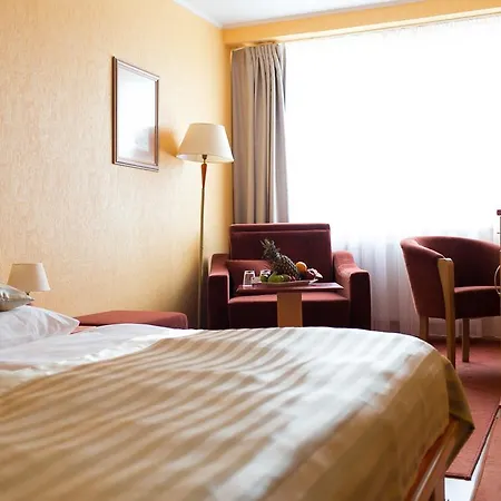 Hotel Kormoran 4*