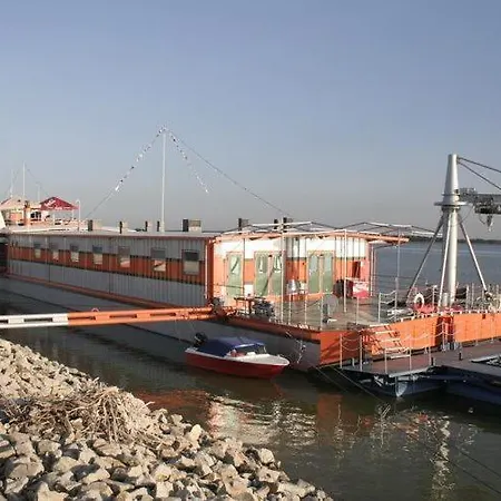 Ξενοδοχείο Kormoran Šamorín